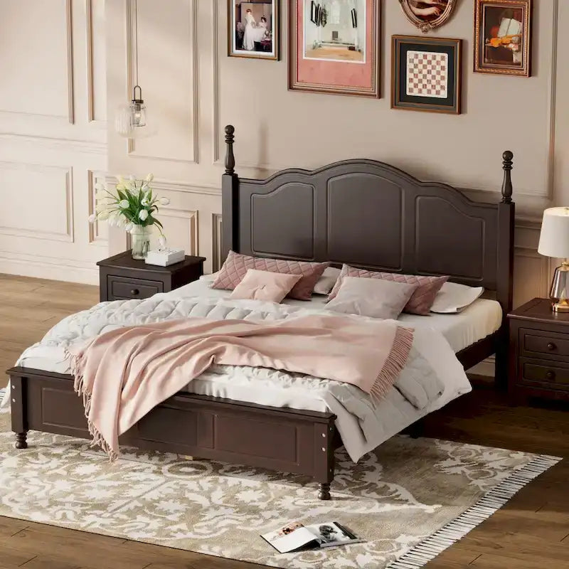 Lit plateforme queen size de style rétro, cadre de lit plateforme en bois avec support en lattes de bois massif et tête de lit incurvée