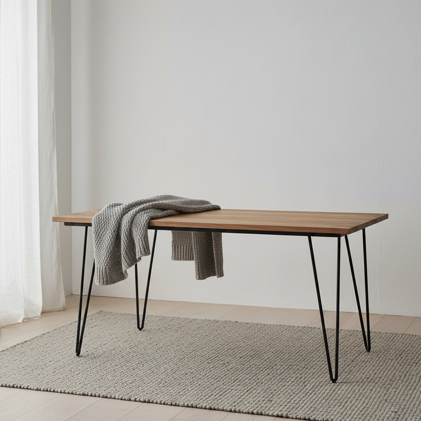 Table à manger industrielle en bois