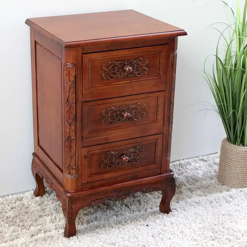 Windsor Hand-carved Wood End Table