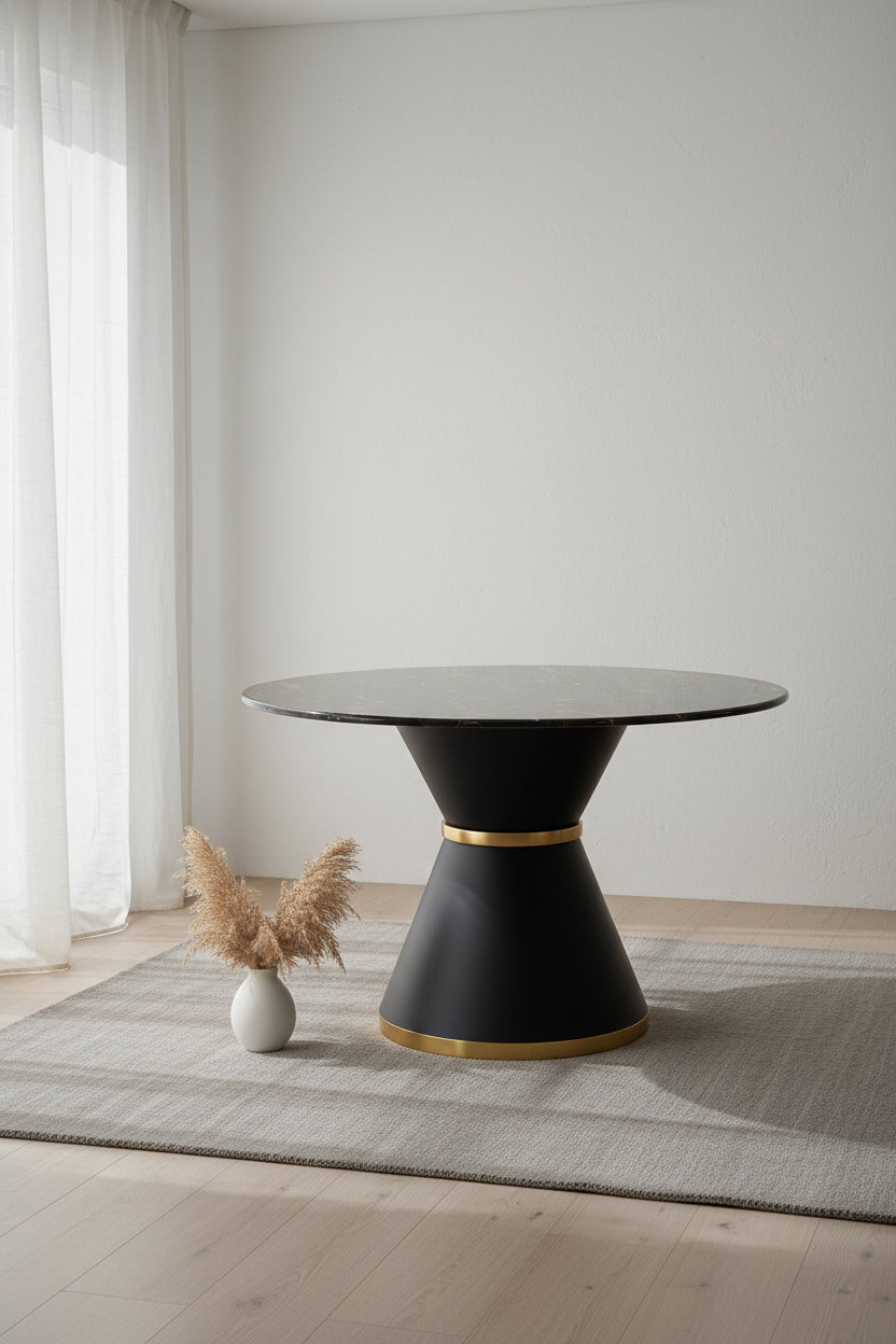 Table de salle à manger ronde imprimée en marbre noir, base colonnade noire avec anneau doré (chaises non comprises)